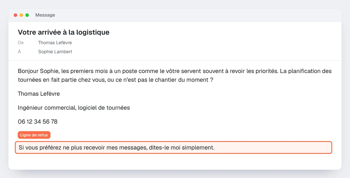 Exemple de mail de prospection : la question de fin, puis une signature en 4 lignes dont la ligne de refus est surlignée
