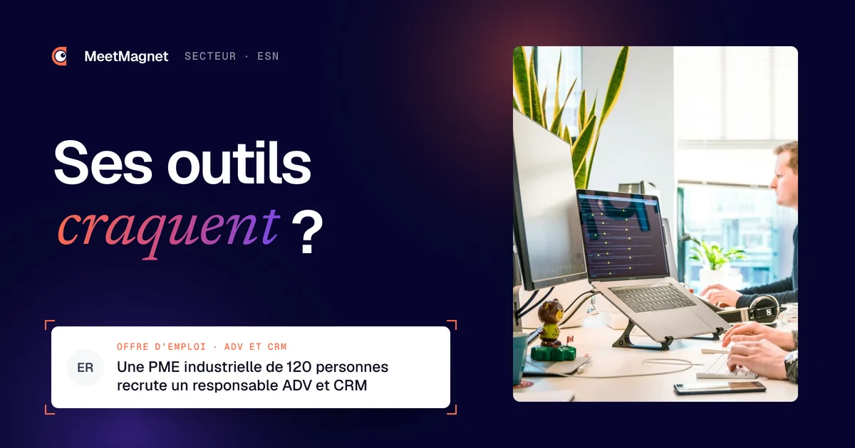 Développeurs au travail devant leurs écrans