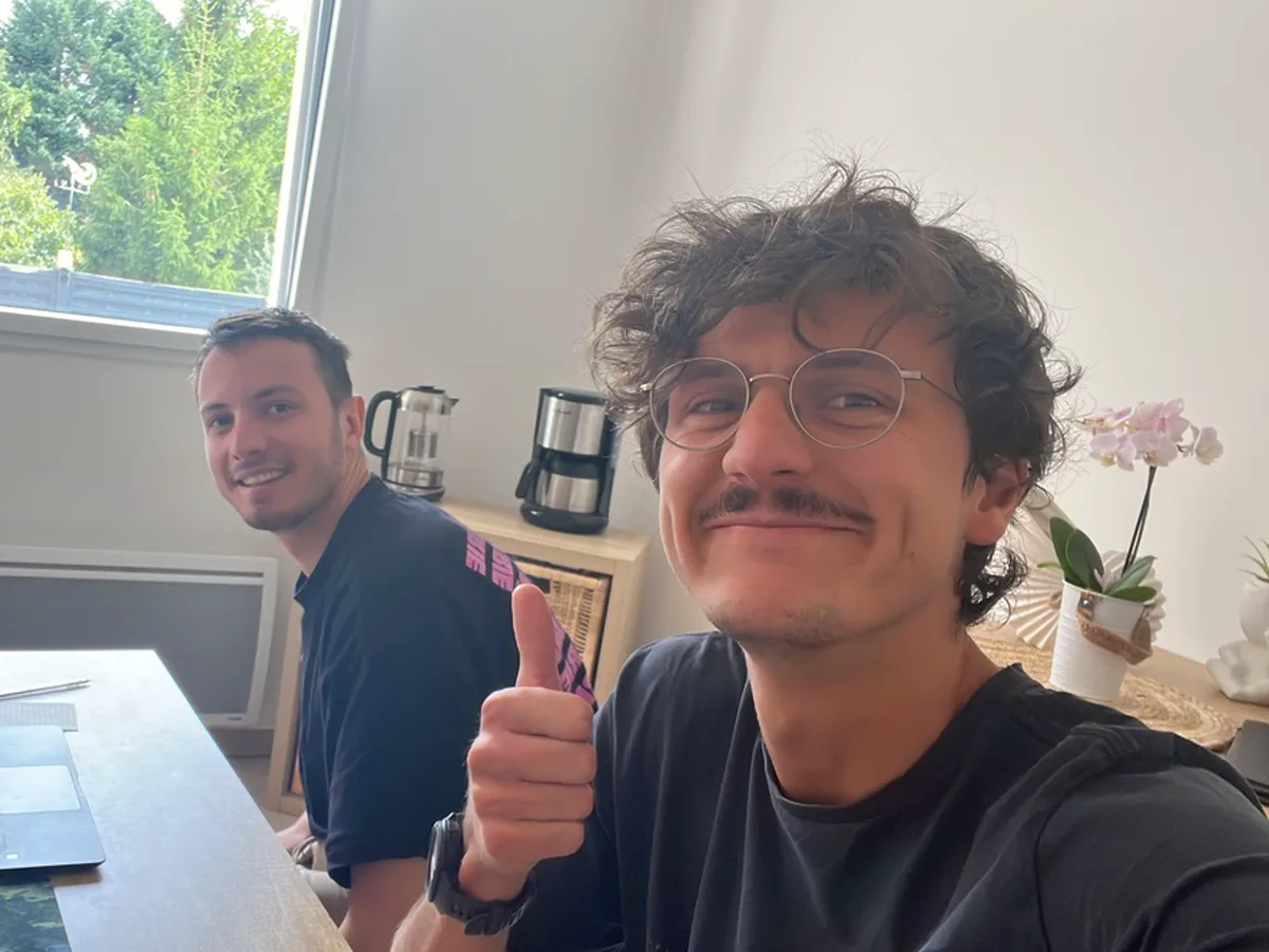 Etienne Douillard und Matthias Robert, Mitgründer von MeetMagnet, in Nantes